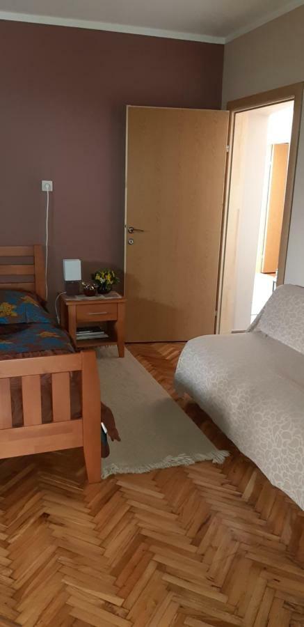 בודווה Apartments Ant מראה חיצוני תמונה